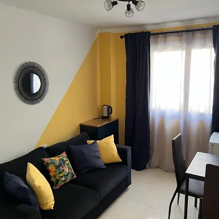 Brisas Del Mar Apartment Los Abrigos Exterior photo